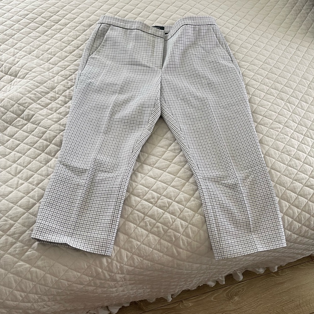Theory stretch cotton capri pants